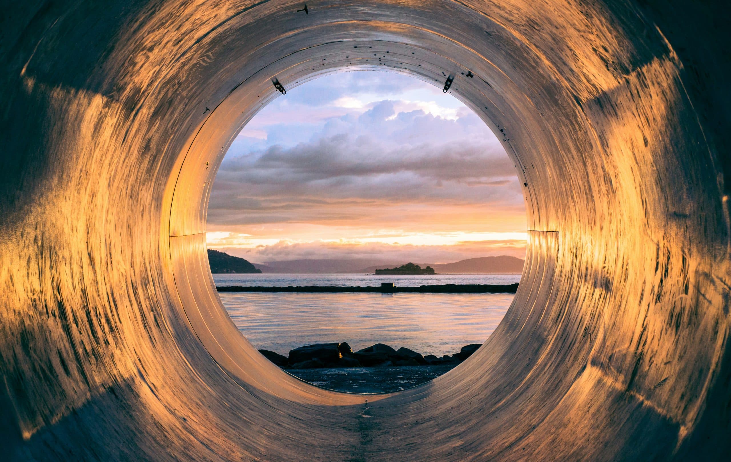 Smart Expense Management: Your Light at the End of the Tunnel